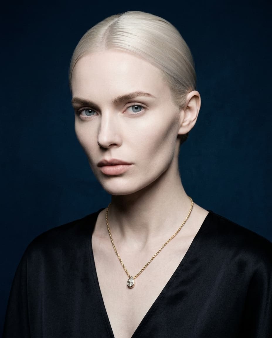 the same necklace in the cool glacier studio
